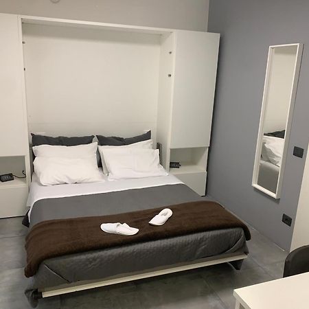 B&B Relax Rooms - Villa Murari Bra Верона Экстерьер фото